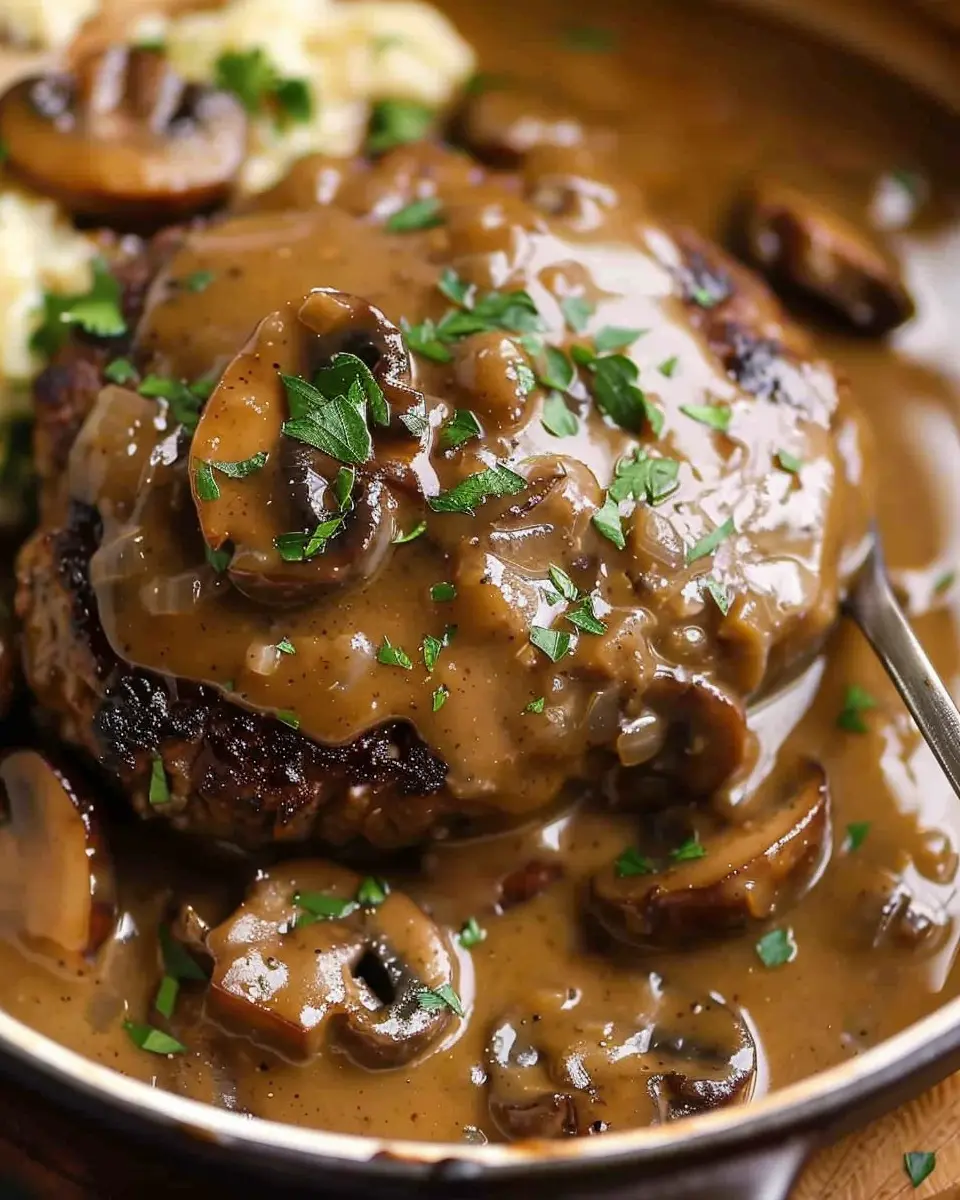Salisbury Steak: Easy Recipe with Savory Mushroom Gravy